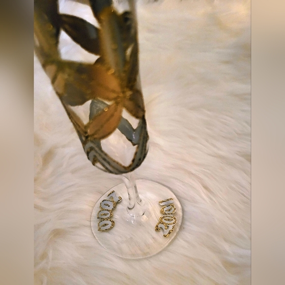 Waterford 2000/2001 Toasting Flute Ornament - Picture 3 of 4